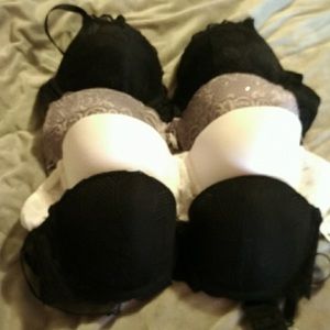 4 NWOT Yandy 34 C Black, White & Orchid